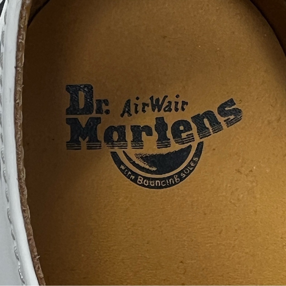Dr. Martens White Leather Shoes - Picture 8 of 11